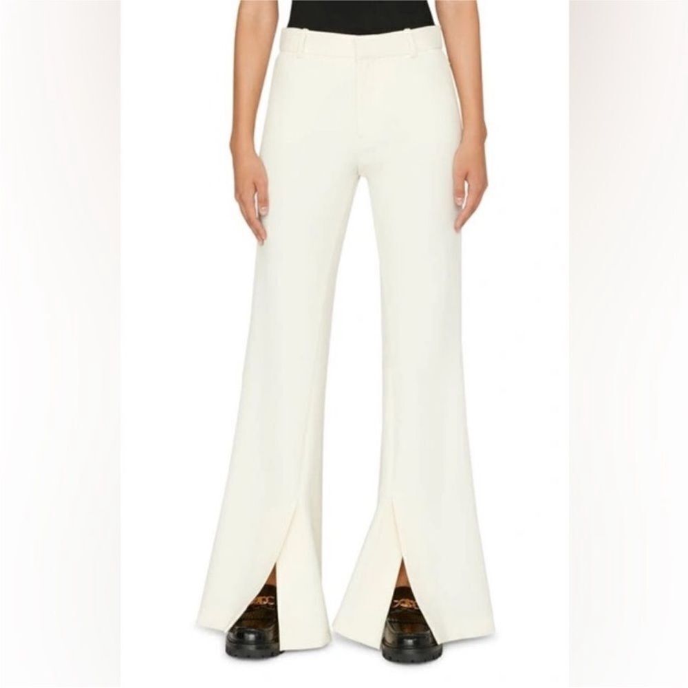 Frame NWT SLIM EXAGGERATED FLARE in Off White Size 12